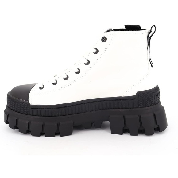 Palladium Revolt Hi Tx Star White High Top Sneaker Boots Various Size 7 or 8 NIB - Picture 3 of 5